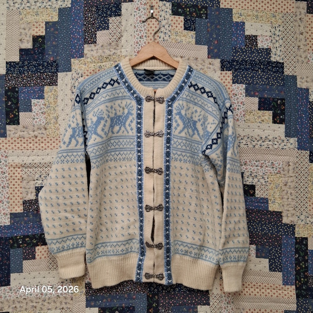 Dale of Norway Nordic Fair Isle Cardigan Sweater Size Medium 42 Reindeer Pewter